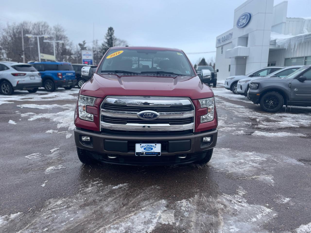 2016 Ford F-150 Lariat Photo1