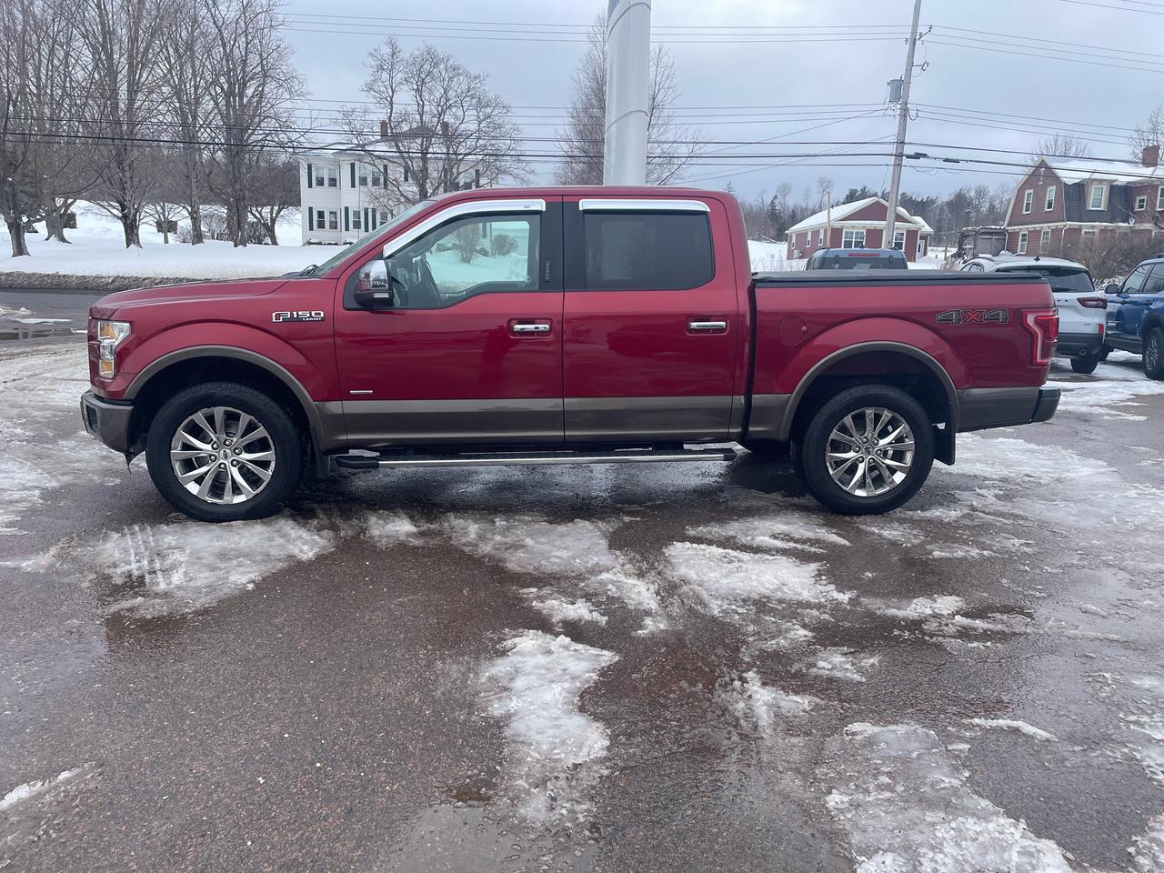 2016 Ford F-150 Lariat Photo3