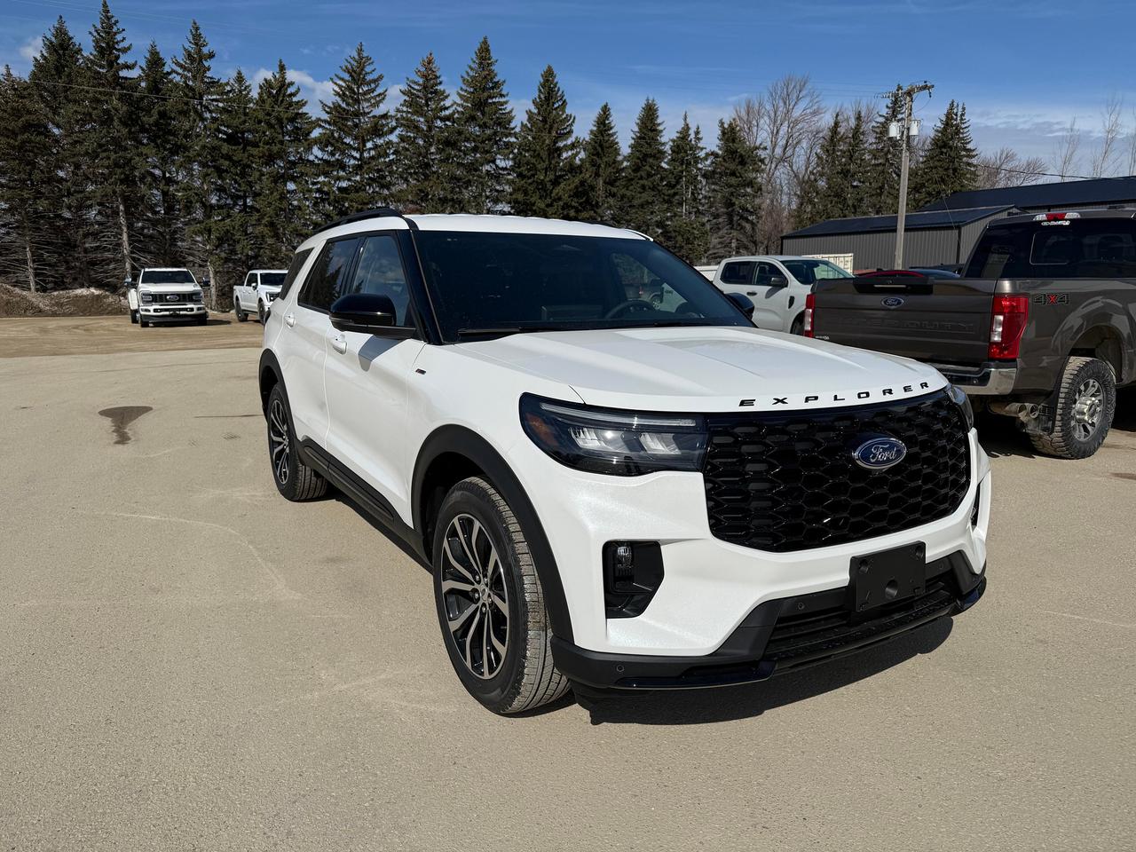 2026 Ford Explorer ST-Line 4WD Photo1