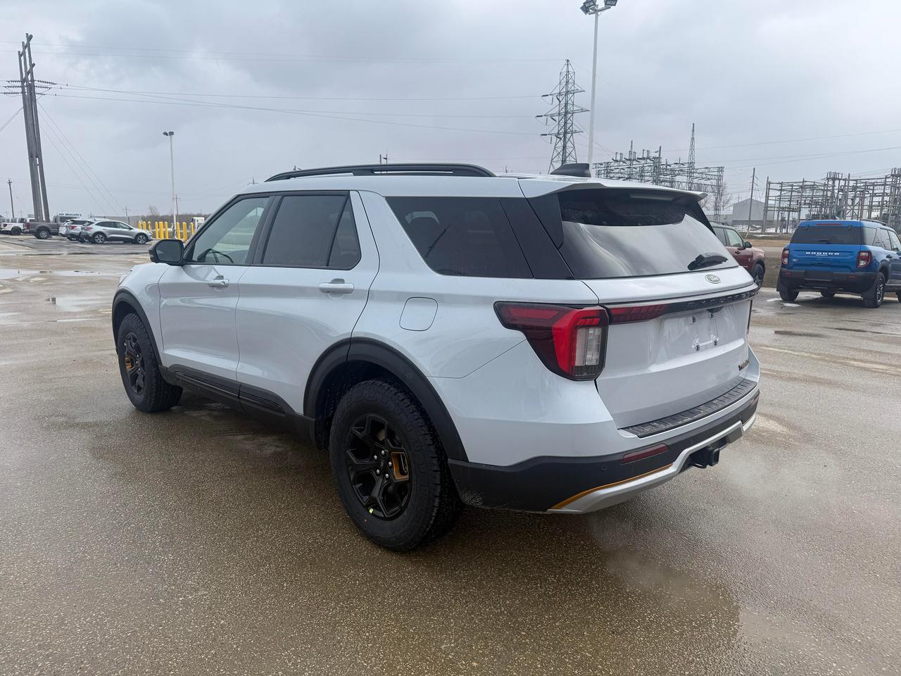 2026 Ford Explorer Tremor 4WD Photo4