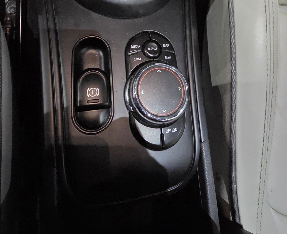 2019 MINI Cooper Countryman SE ALL4 Photo