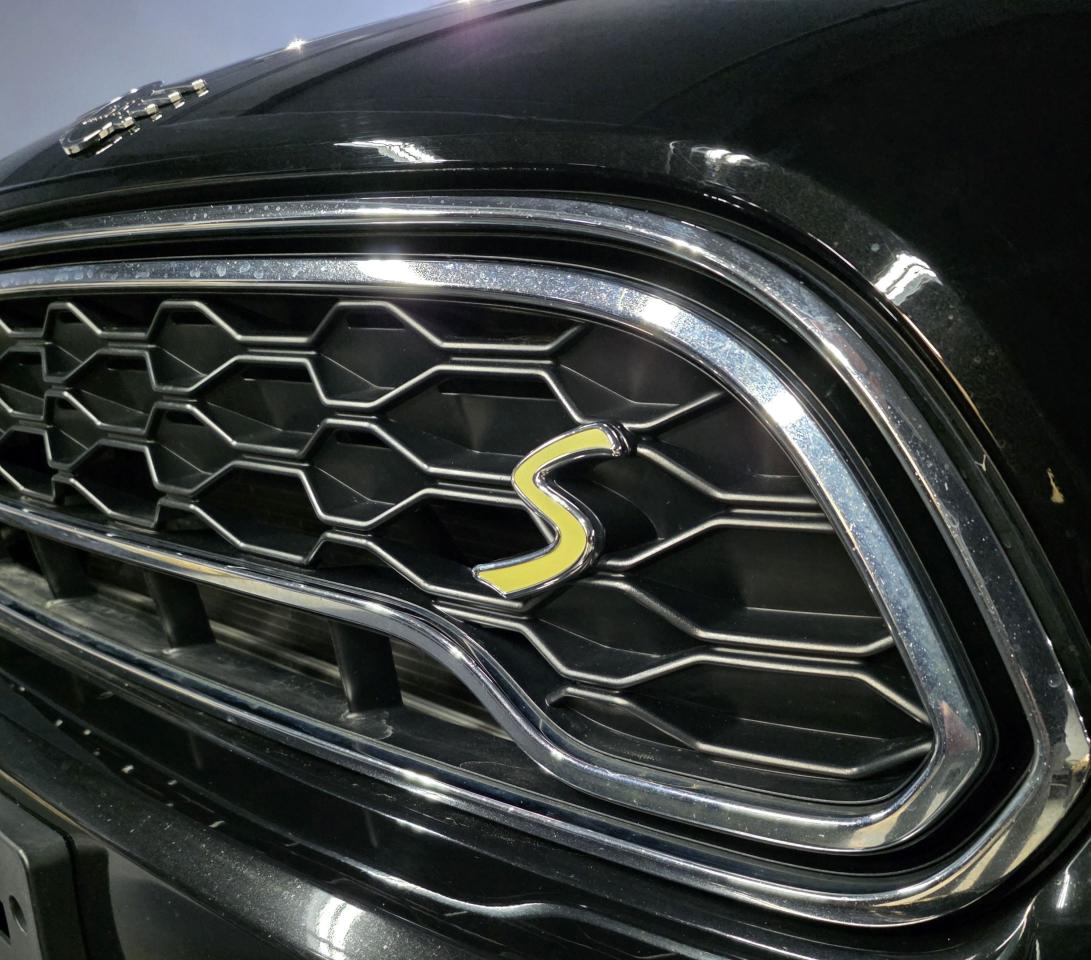 2019 MINI Cooper Countryman SE ALL4 Photo