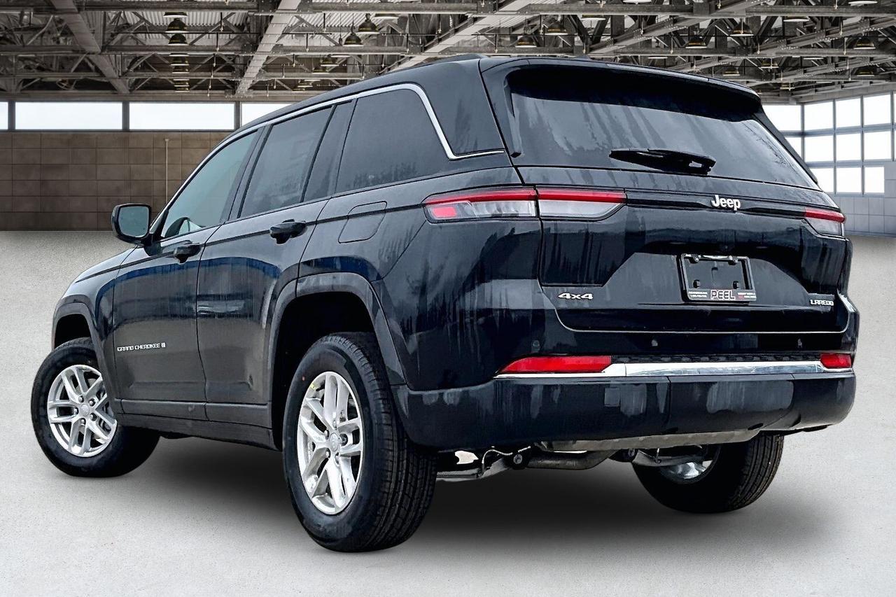 2026 Jeep Grand Cherokee LAREDO X | Sunroof | Remote Start | Power Liftgate Photo
