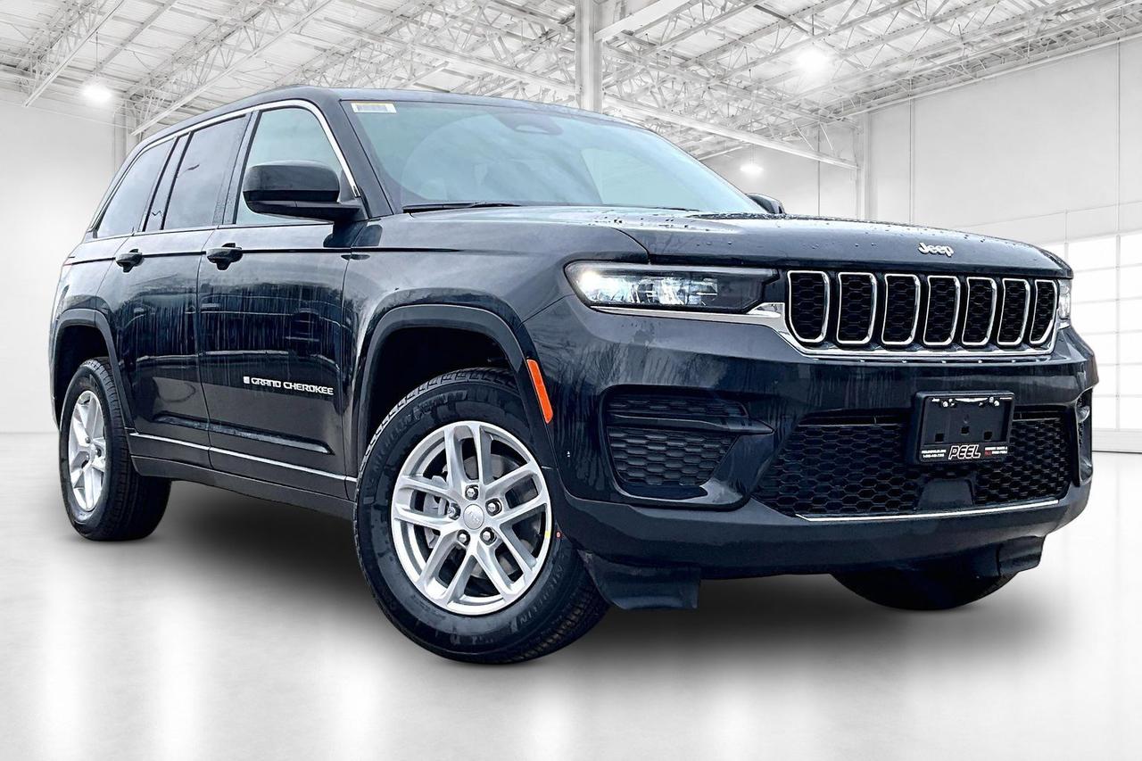 2026 Jeep Grand Cherokee LAREDO X | Sunroof | Remote Start | Power Liftgate Photo