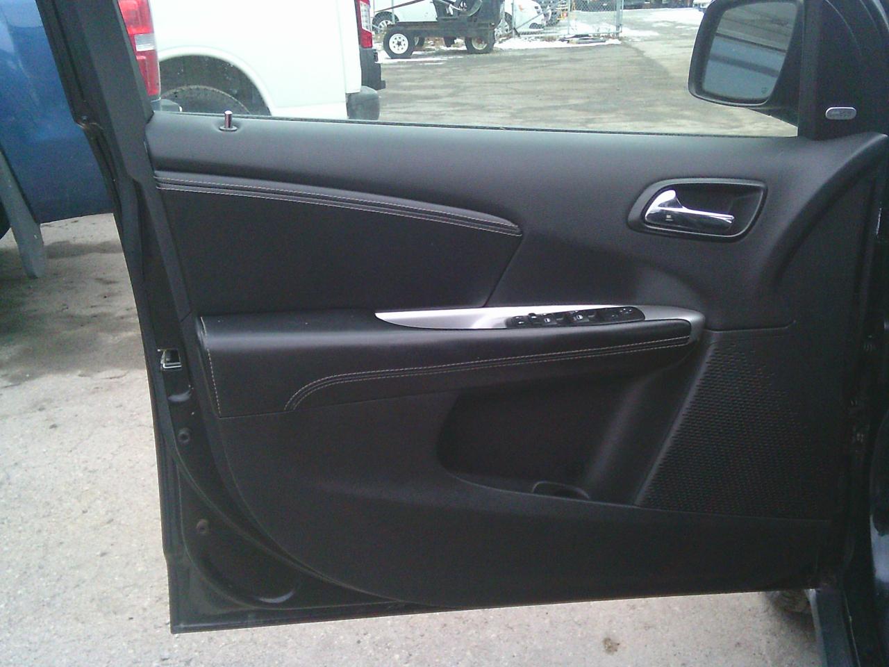 2016 Dodge Journey AWD 4dr R-T 7 PASS. Photo