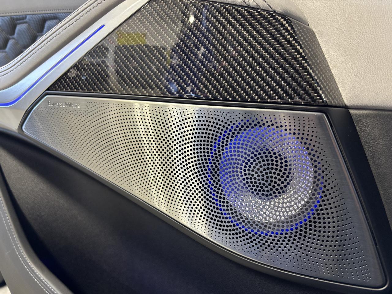 2022 BMW X5 M Competition|617HP|V8TWINTURBO|WHITESEATS|SKYLOUNGE Photo