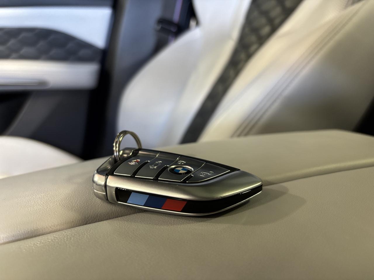 2022 BMW X5 M Competition|617HP|V8TWINTURBO|WHITESEATS|SKYLOUNGE Photo