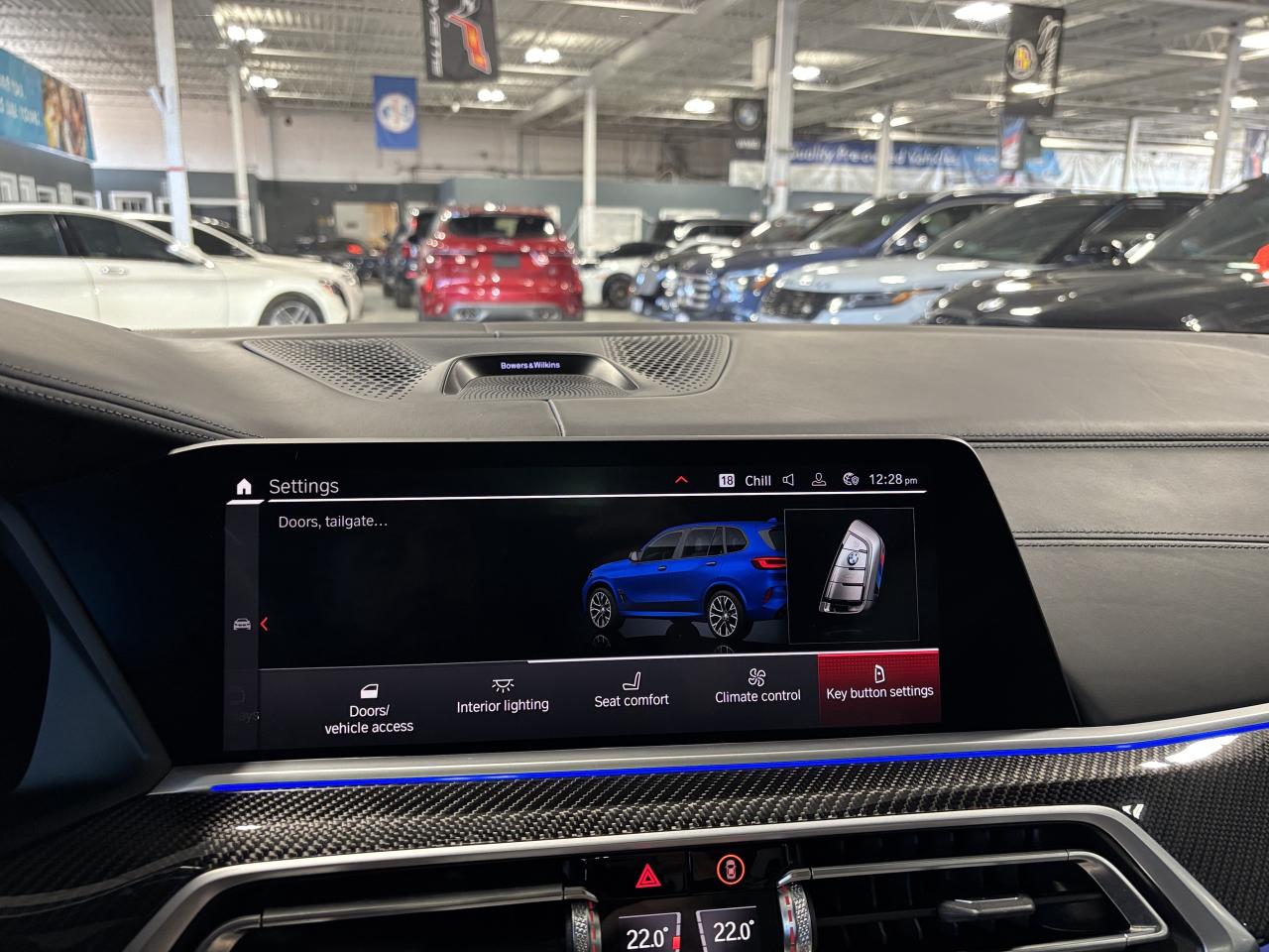 2022 BMW X5 M Competition|617HP|V8TWINTURBO|WHITESEATS|SKYLOUNGE Photo