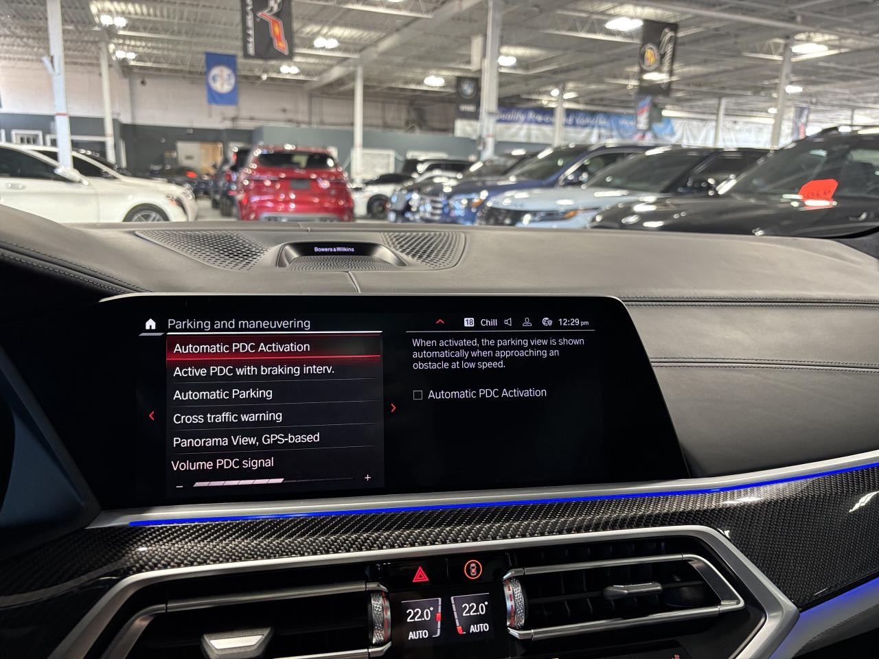 2022 BMW X5 M Competition|617HP|V8TWINTURBO|WHITESEATS|SKYLOUNGE Photo