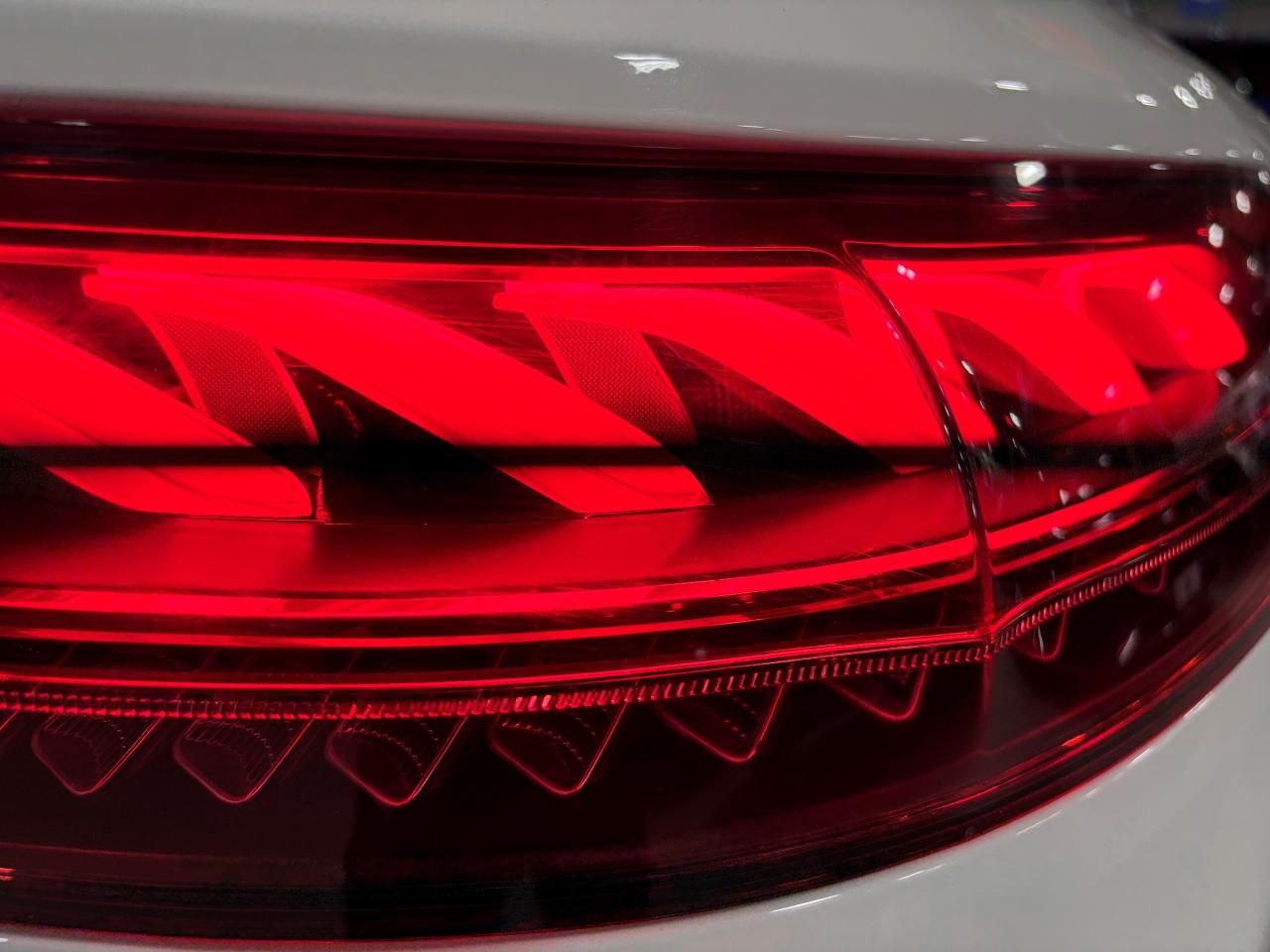 2023 Mercedes-Benz E-Class EQS580|4MATIC|AMGPKG|NAV|HEADSUP|3DCAM|BURMESTER|+ Photo