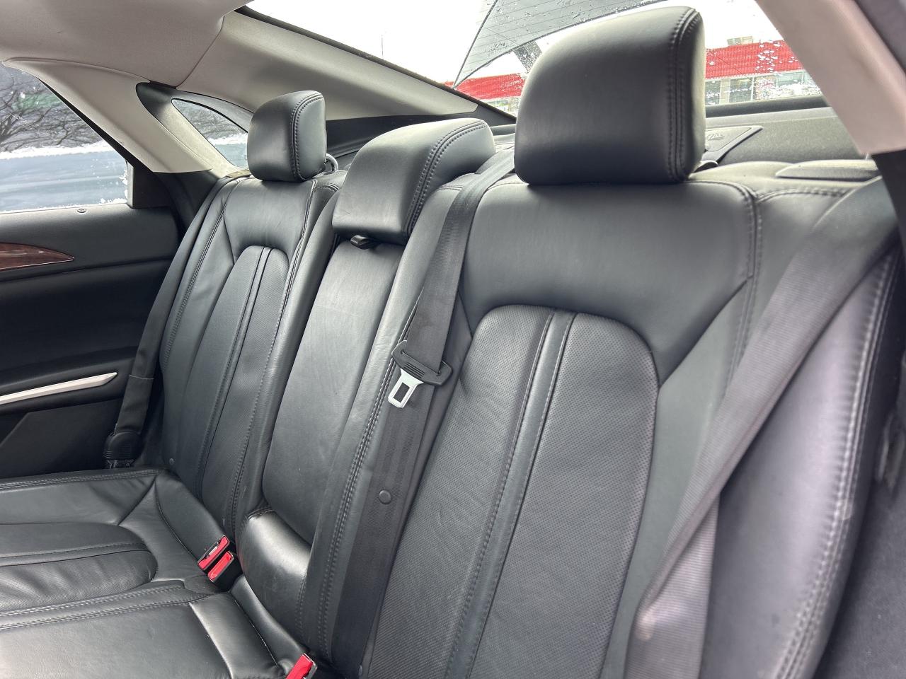 2015 Lincoln MKZ ECOBOOST, FWD, HEATED/ COOLED LEATHER! - Photo #13