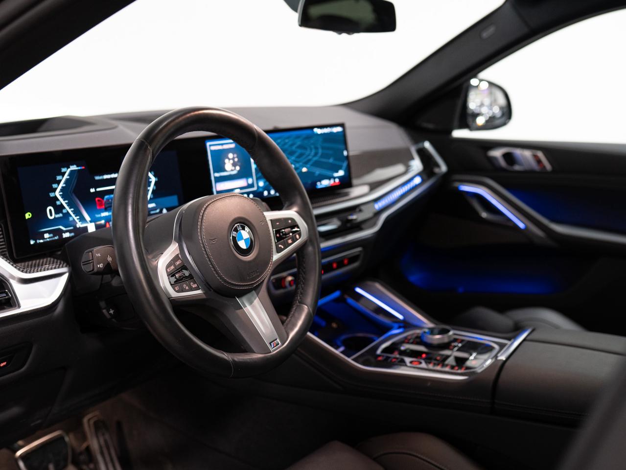 2024 BMW X6 XDRIVE40I | M-SPORT | PREMIUM | CARBON | 22 IN Photo
