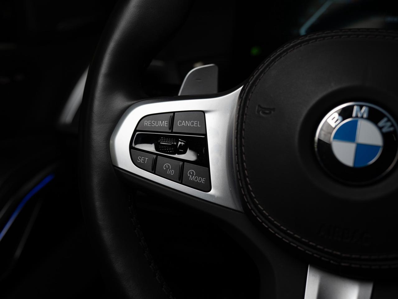 2024 BMW X6 XDRIVE40I | M-SPORT | PREMIUM | CARBON | 22 IN Photo