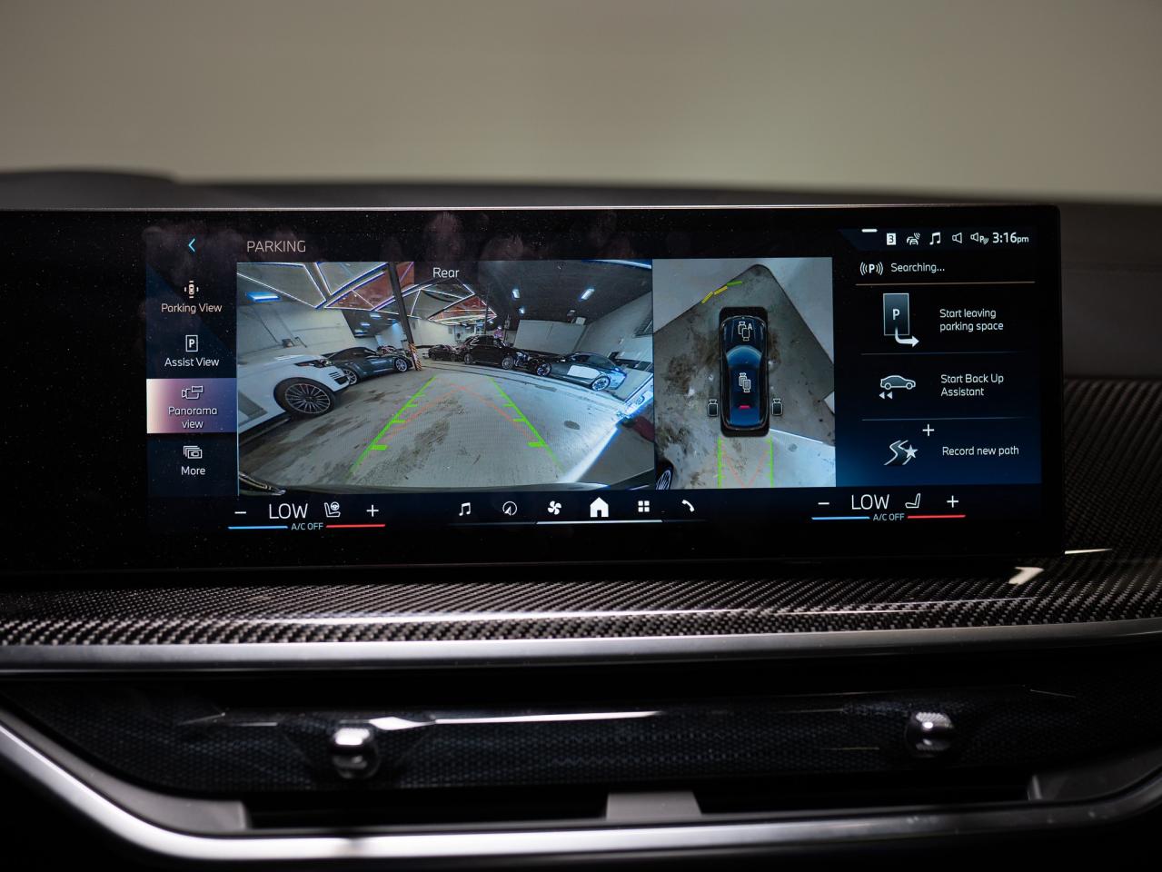 2024 BMW X6 XDRIVE40I | M-SPORT | PREMIUM | CARBON | 22 IN Photo