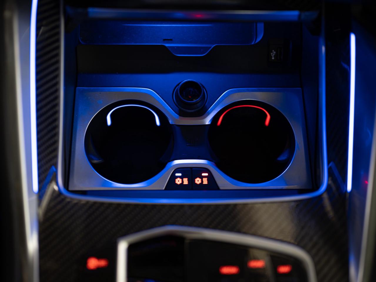 2024 BMW X6 XDRIVE40I | M-SPORT | PREMIUM | CARBON | 22 IN Photo