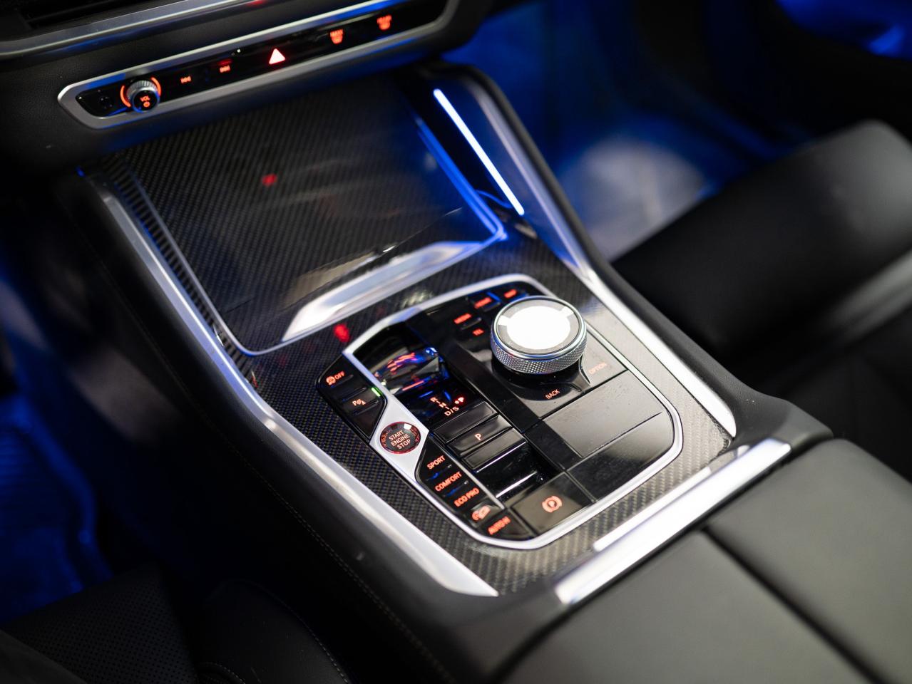 2024 BMW X6 XDRIVE40I | M-SPORT | PREMIUM | CARBON | 22 IN Photo