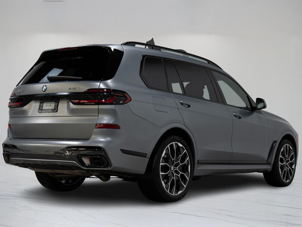 2024 BMW X7 XDRIVE40I | M-SPORT PRO | 7 PASS | PREMIUM ENHANCE Photo