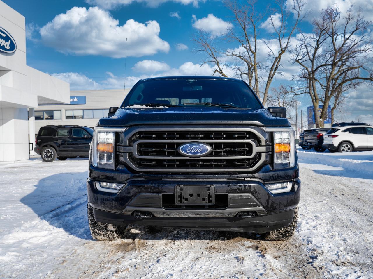 2021 Ford F-150 SUPER CREW CAB | NAVIGATION | VERY CLEAN! Photo