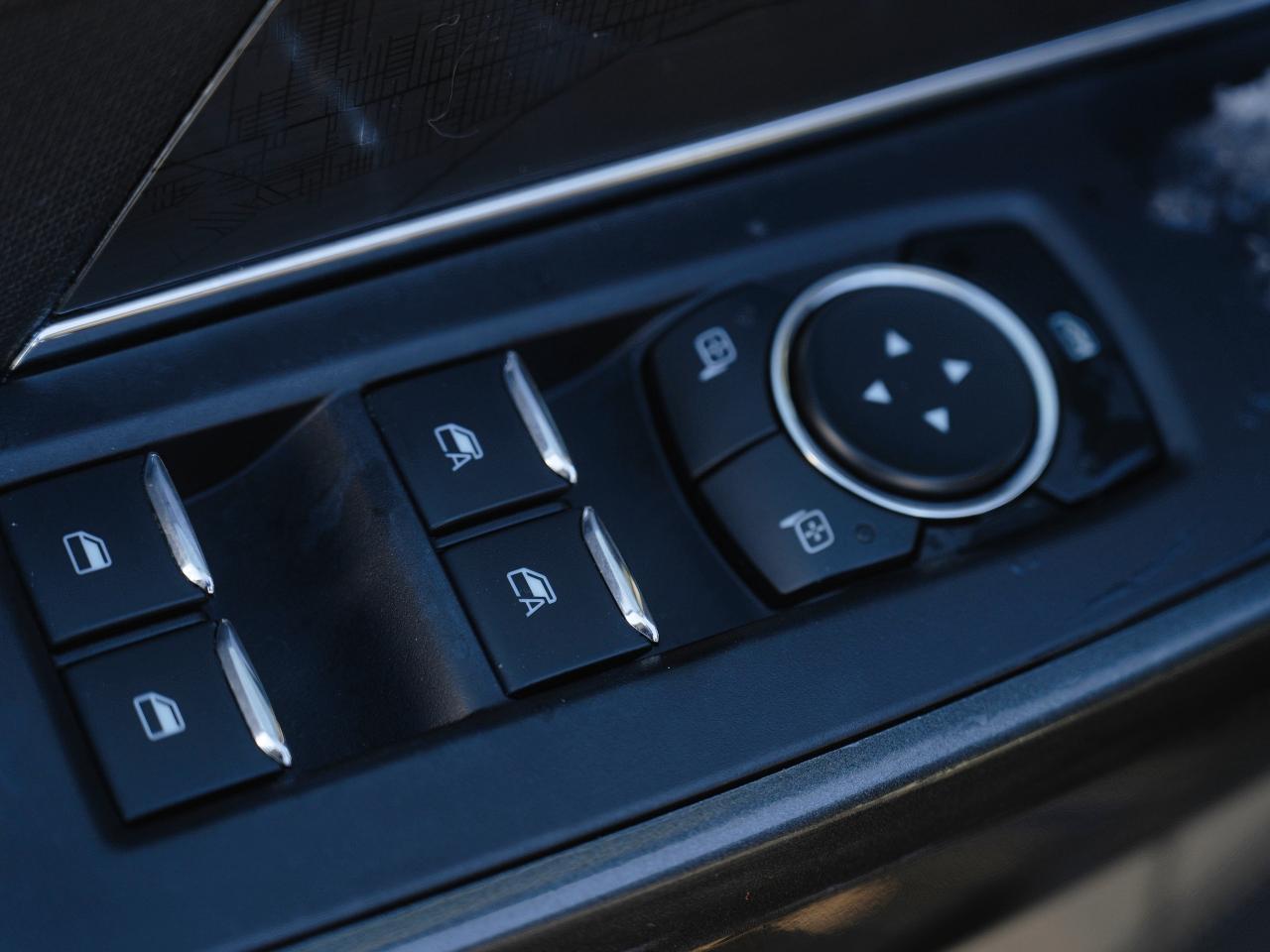 2021 Ford F-150 SUPER CREW CAB | NAVIGATION | VERY CLEAN! Photo