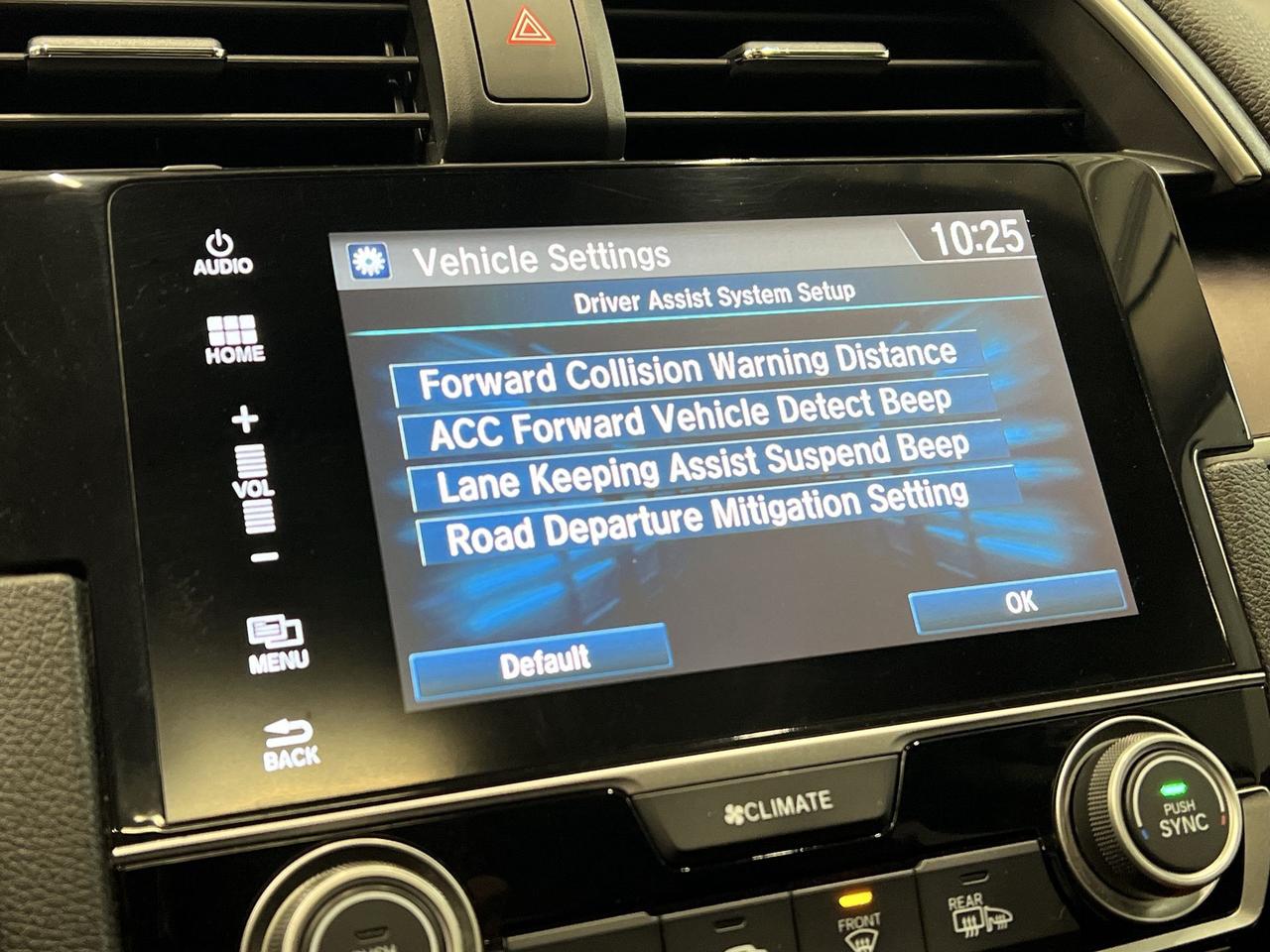 2016 Honda Civic EX-T | SUNROOF |HTD SEATS | CARPLAY | REMOTE START Photo