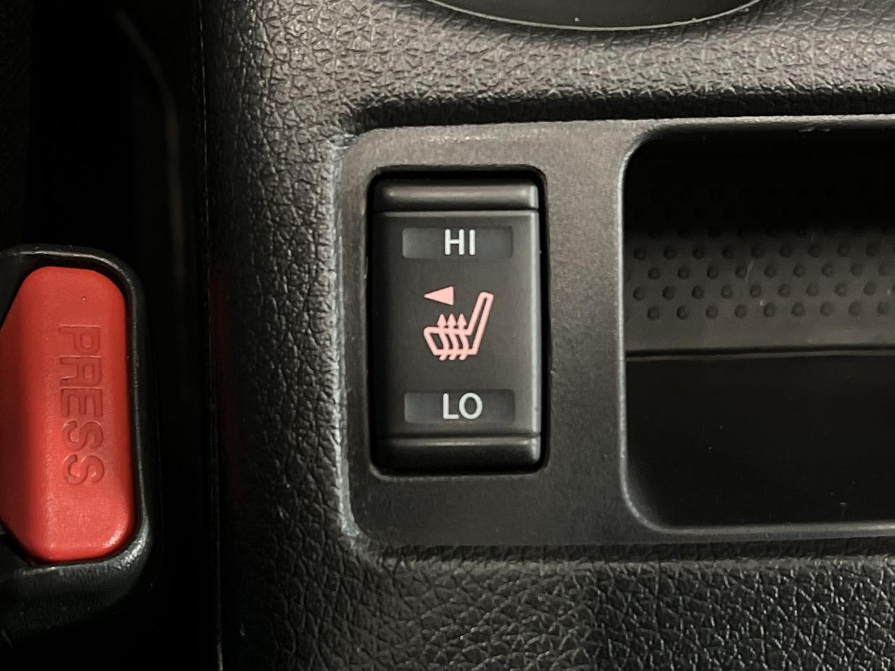 2022 Nissan Qashqai SL AWD | ONLY 42,000KMS! | HTD LEATHER | SUNROOF Photo