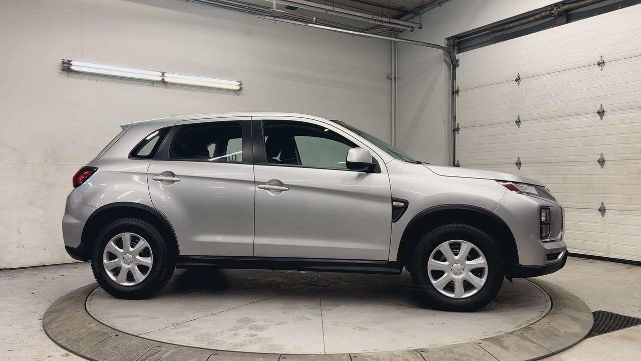 2022 Mitsubishi RVR AWD | HTD SEATS | CARPLAY | REAR CAM | BLUETOOTH Photo5