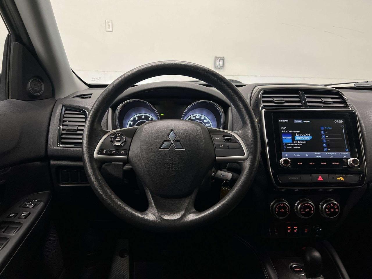 2022 Mitsubishi RVR AWD | HTD SEATS | CARPLAY | REAR CAM | BLUETOOTH Photo