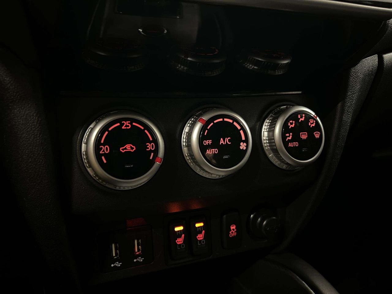 2022 Mitsubishi RVR AWD | HTD SEATS | CARPLAY | REAR CAM | BLUETOOTH Photo