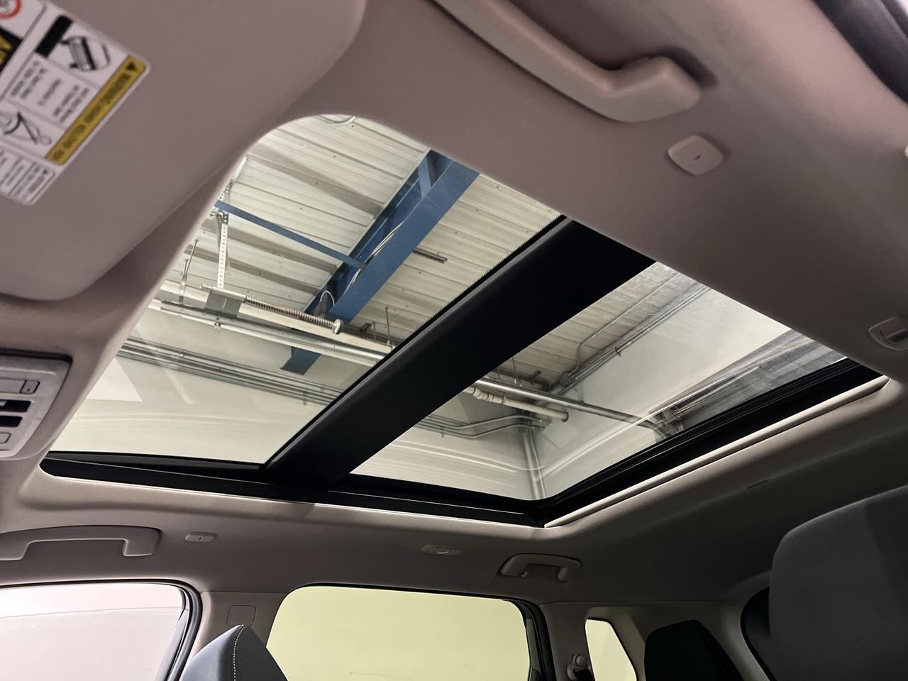 2023 Nissan Rogue SV AWD | HTD SEATS | PANO ROOF | CARPLAY | 360 CAM Photo