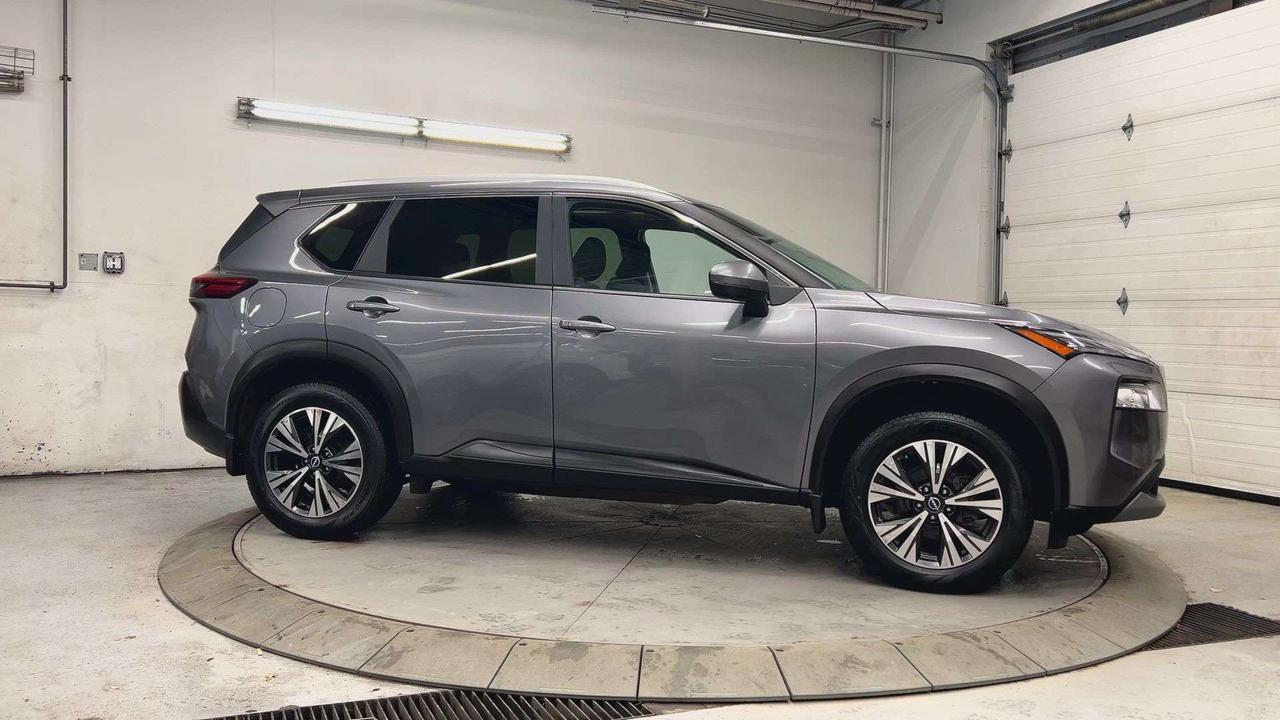 2023 Nissan Rogue SV AWD | HTD SEATS | PANO ROOF | CARPLAY | 360 CAM Photo