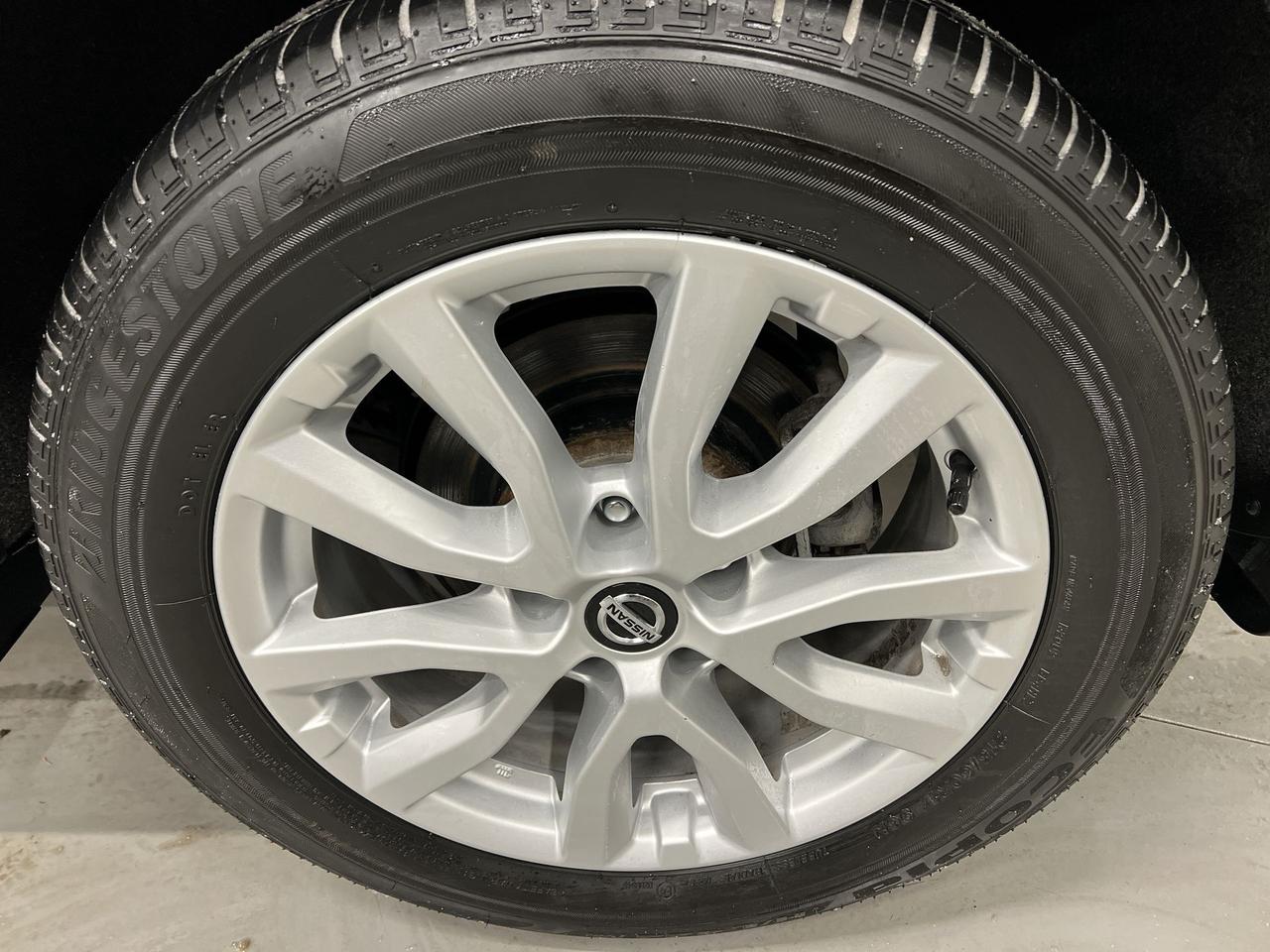 2023 Nissan Qashqai AWD | HTD SEATS | CARPLAY| 17IN ALLOYS | BLUETOOTH Photo