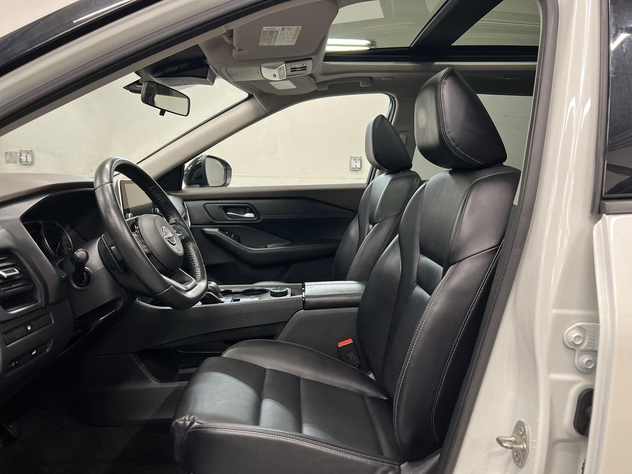 2023 Nissan Rogue SV MIDNIGHT AWD | HTD LEATHER | PANO ROOF | ALLOYS Photo