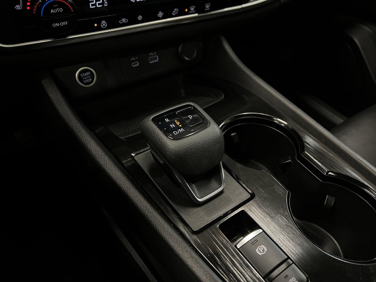 2023 Nissan Rogue SV MIDNIGHT AWD | HTD LEATHER | PANO ROOF | ALLOYS Photo