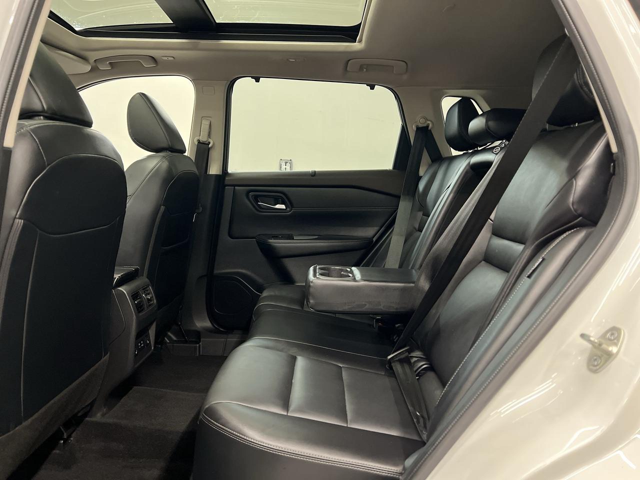 2023 Nissan Rogue SV MIDNIGHT AWD | HTD LEATHER | PANO ROOF | ALLOYS Photo