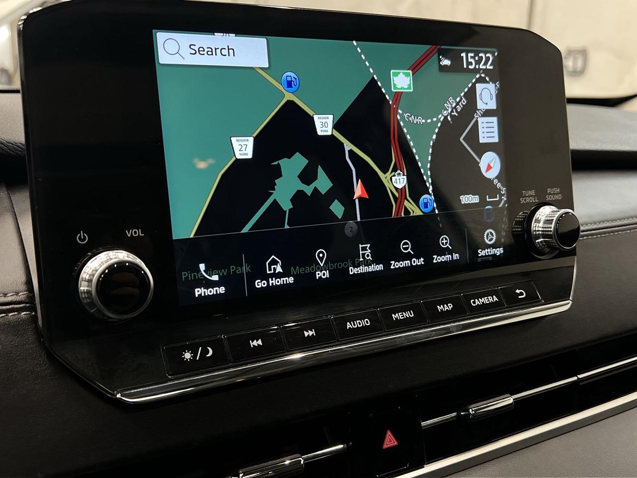 2024 Mitsubishi Outlander LE AWD | 7-PASS | HTD LEATHER |PANO ROOF | CARPLAY Photo