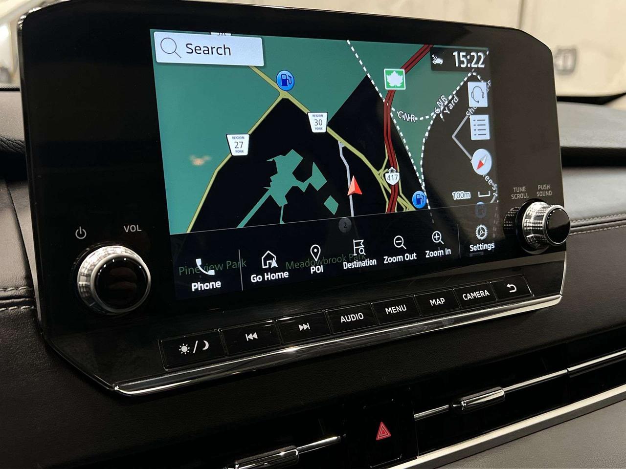2024 Mitsubishi Outlander LE AWD | 7-PASS | HTD LEATHER |PANO ROOF | CARPLAY Photo
