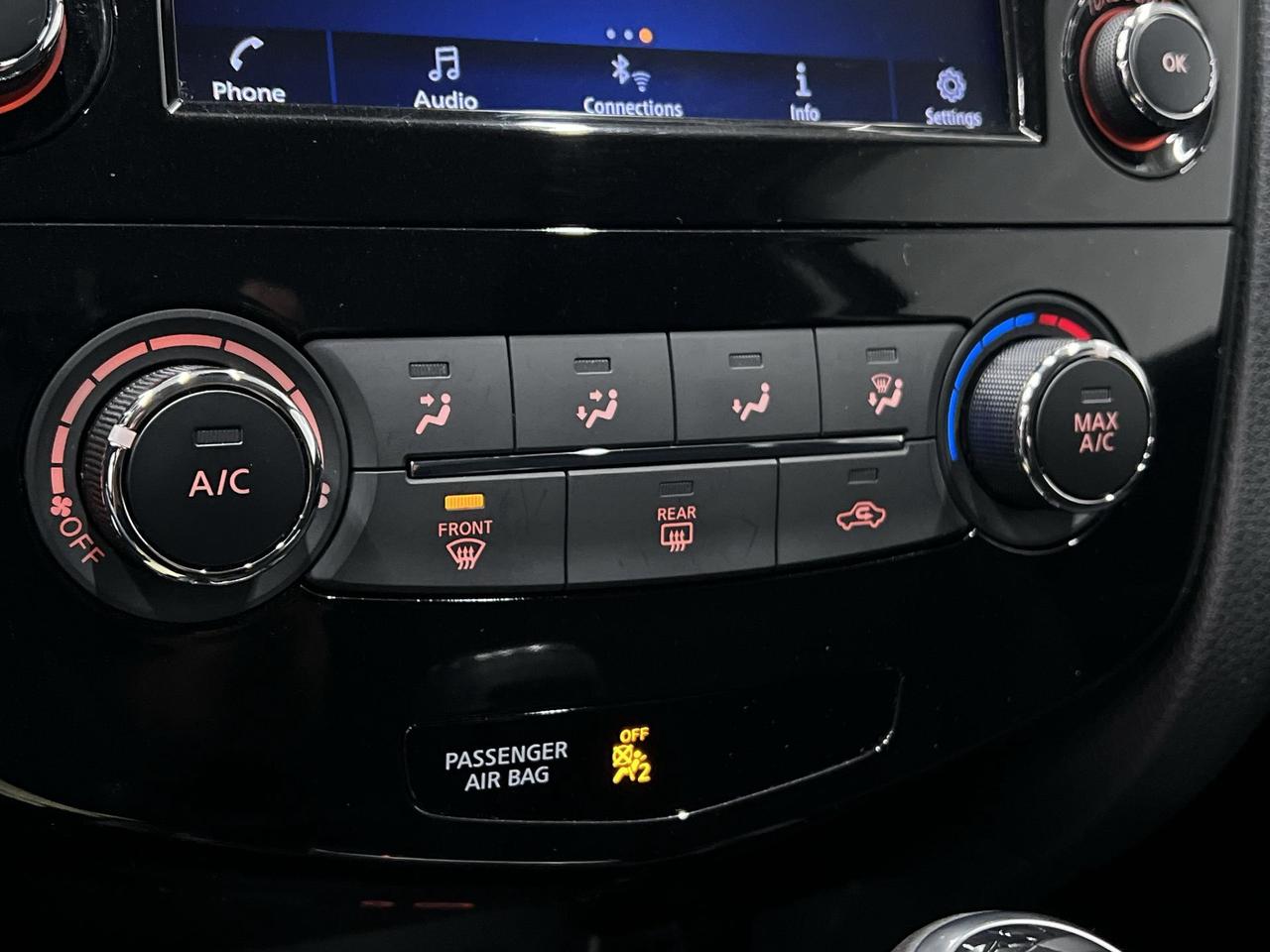 2023 Nissan Qashqai ONLY 19,000KMS! | HTD SEATS | CARPLAY | ALLOYS Photo