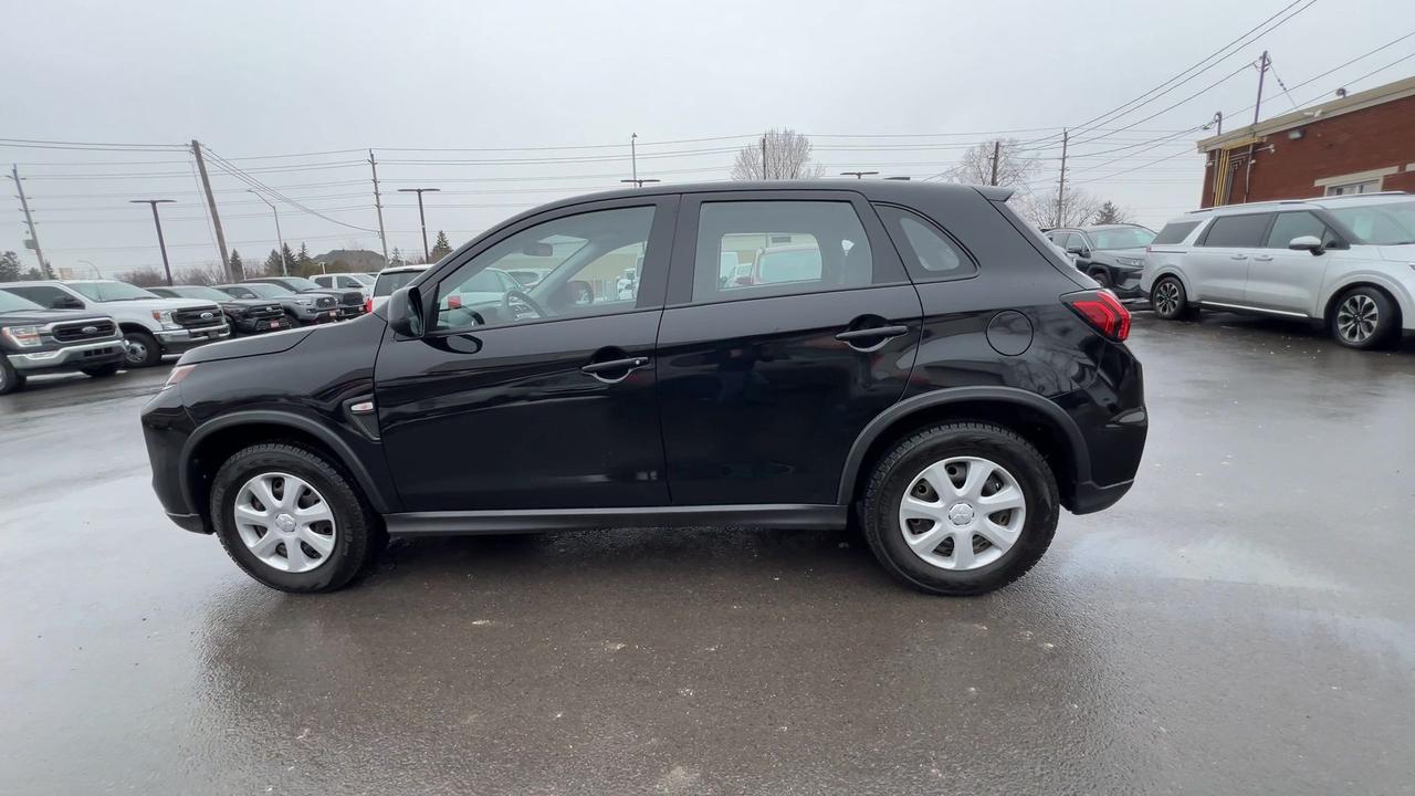 2024 Mitsubishi RVR AWD | HTD SEATS | CARPLAY | REAR CAM | BLUETOOTH Photo
