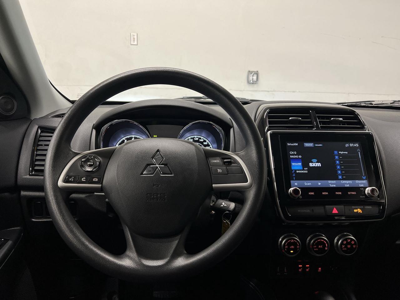 2024 Mitsubishi RVR AWD | HTD SEATS | CARPLAY | REAR CAM | BLUETOOTH Photo