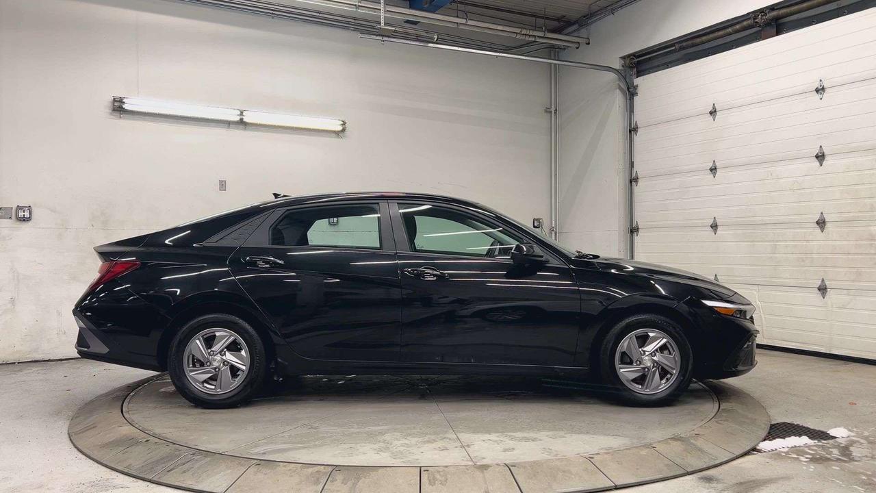 2024 Hyundai Elantra ONLY 30,000KMS! | HTD SEATS | CARPLAY | BLUETOOTH Photo5