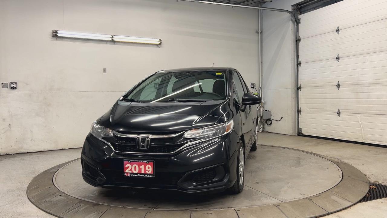2019 Honda Fit LX | AUTO | HTD SEATS | CARPLAY | KEYLESS ENTRY Photo3
