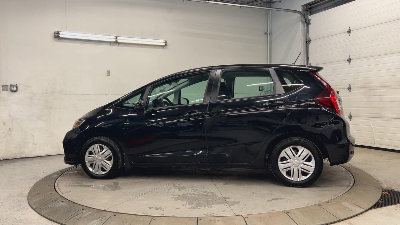 2019 Honda Fit LX | AUTO | HTD SEATS | CARPLAY | KEYLESS ENTRY Photo