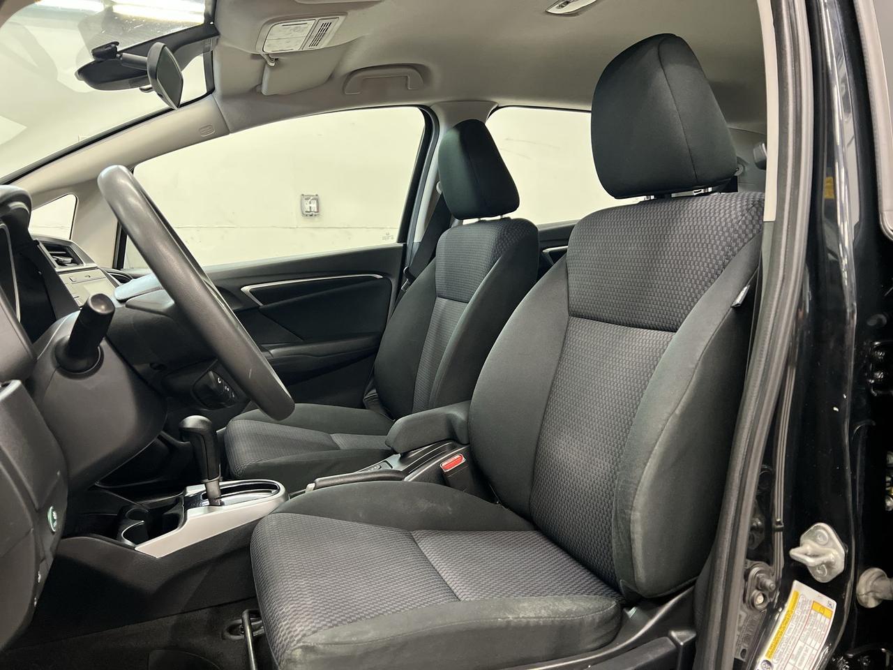 2019 Honda Fit LX | AUTO | HTD SEATS | CARPLAY | KEYLESS ENTRY Photo