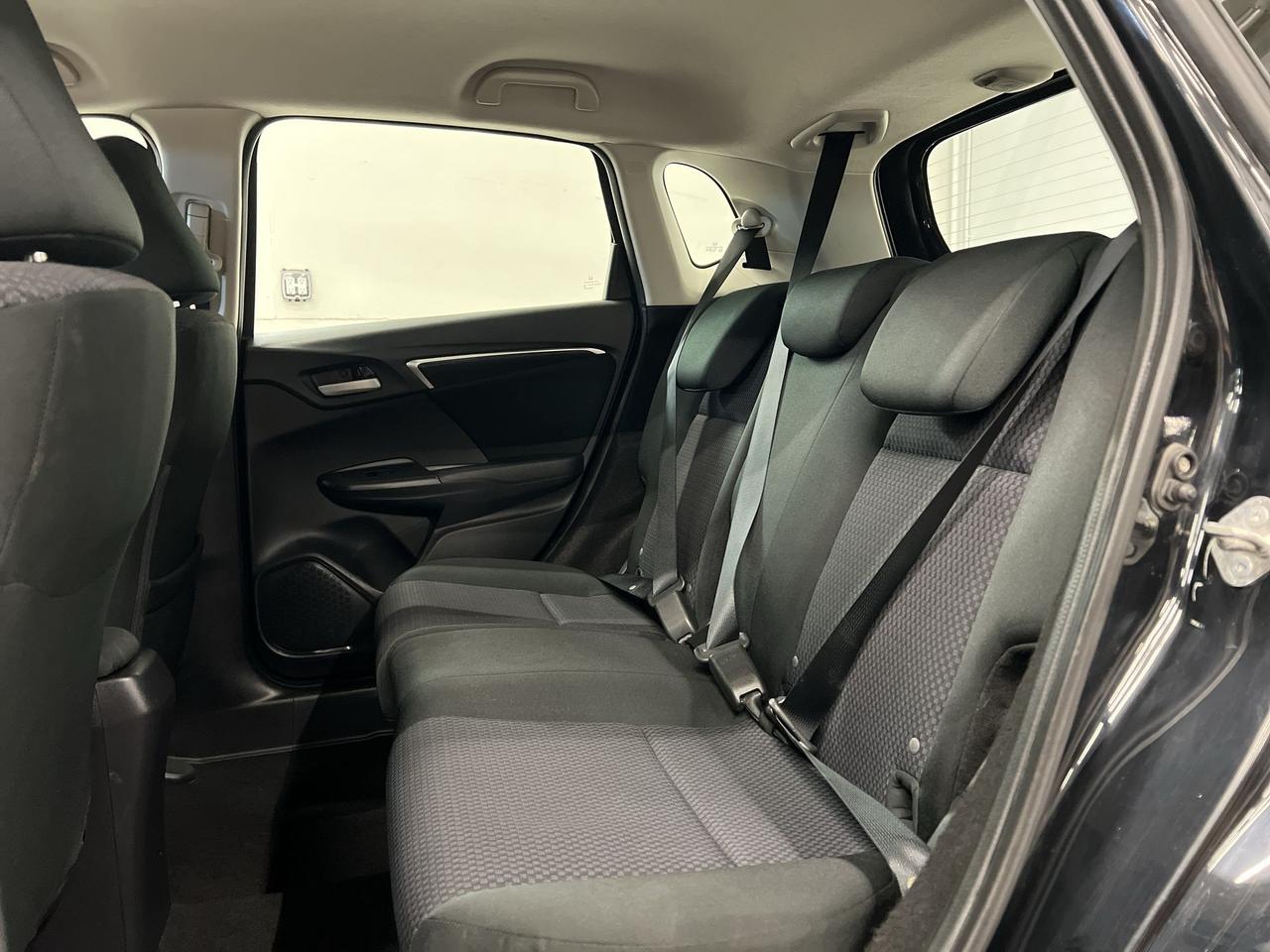 2019 Honda Fit LX | AUTO | HTD SEATS | CARPLAY | KEYLESS ENTRY Photo