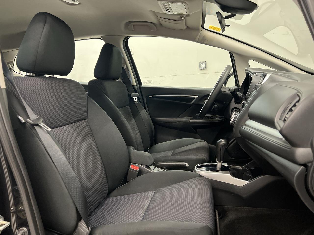 2019 Honda Fit LX | AUTO | HTD SEATS | CARPLAY | KEYLESS ENTRY Photo