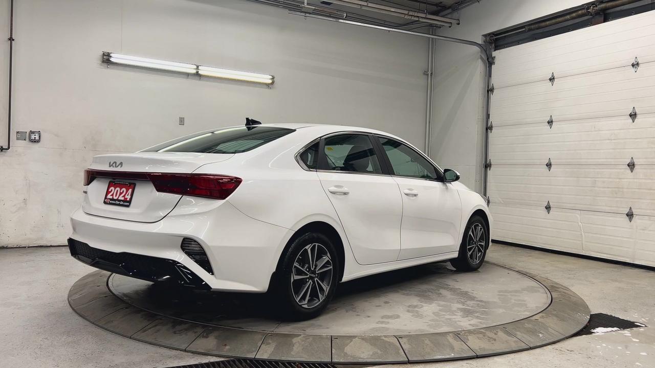 2024 Kia Forte EX | HTD SEATS | CARPLAY | ALLOYS | REAR CAM | A/C Photo