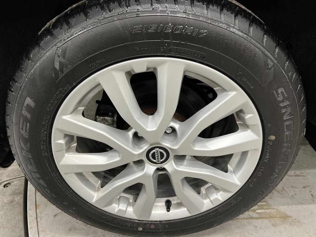 2023 Nissan Qashqai AWD | ONLY 20,000KMS! | CARPLAY | ALLOYS | A/C Photo