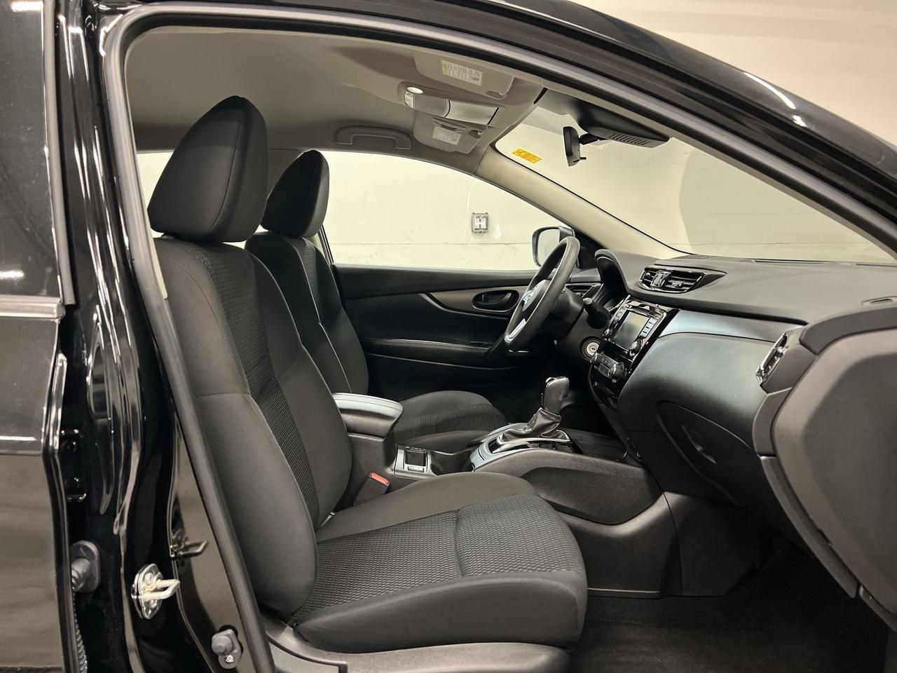 2023 Nissan Qashqai AWD | ONLY 20,000KMS! | CARPLAY | ALLOYS | A/C Photo
