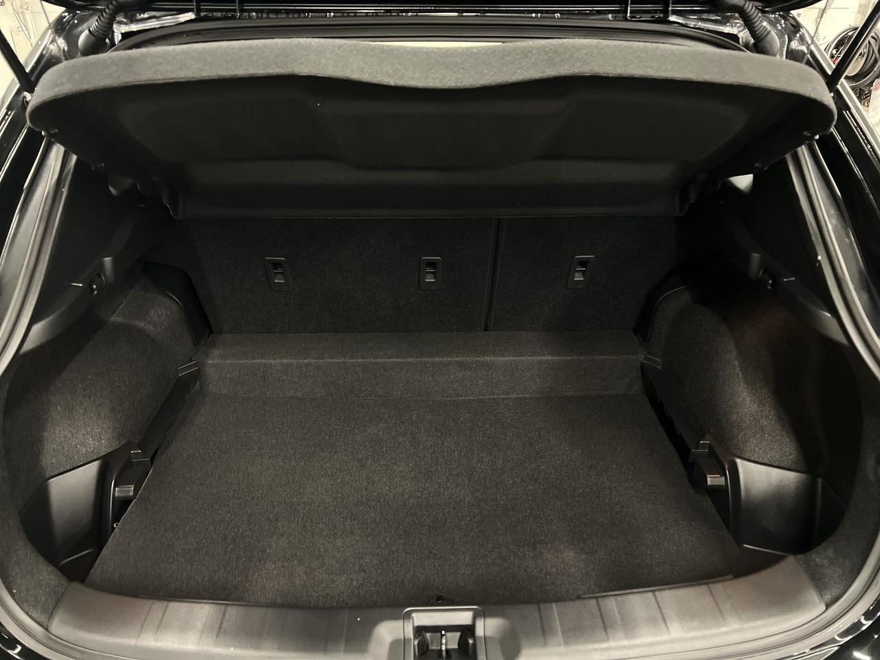 2023 Nissan Qashqai AWD | ONLY 20,000KMS! | CARPLAY | ALLOYS | A/C Photo