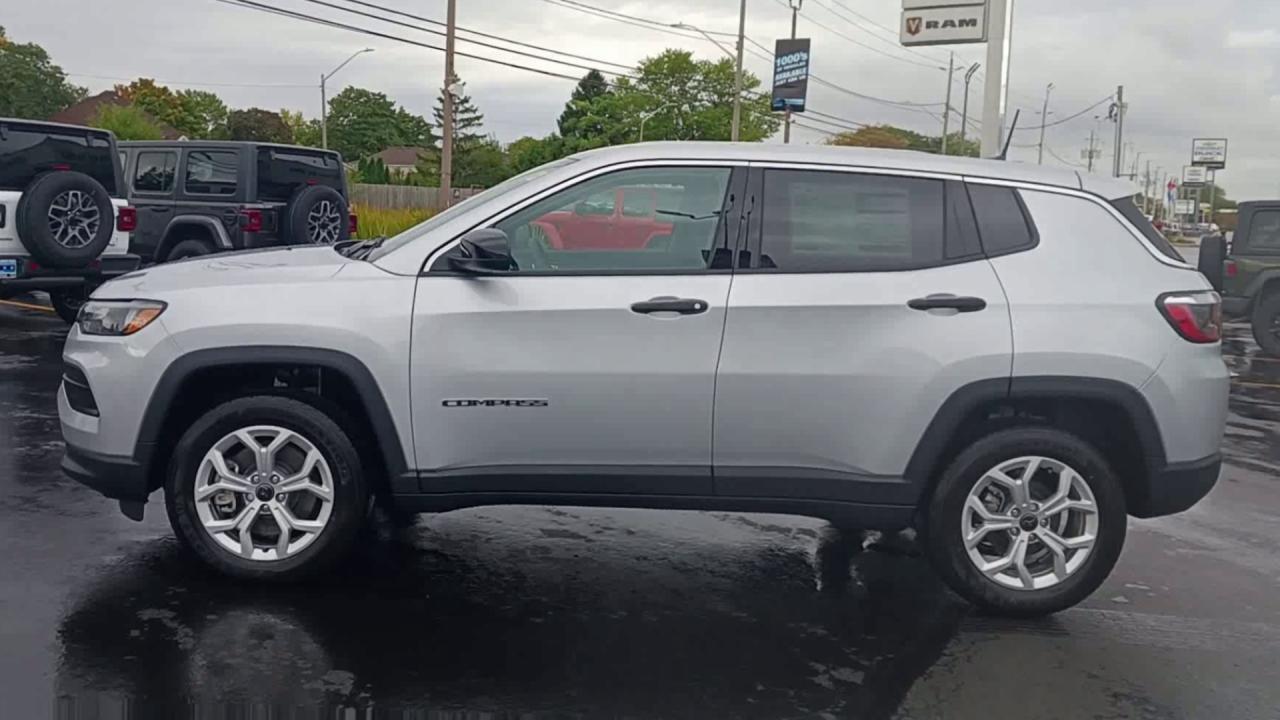 2026 Jeep Compass sport 4x4 Photo